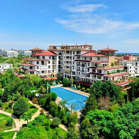Esteban Vip Club Apart-hotel 4*