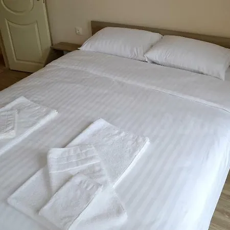 Aparthotel Esteban Vip Club