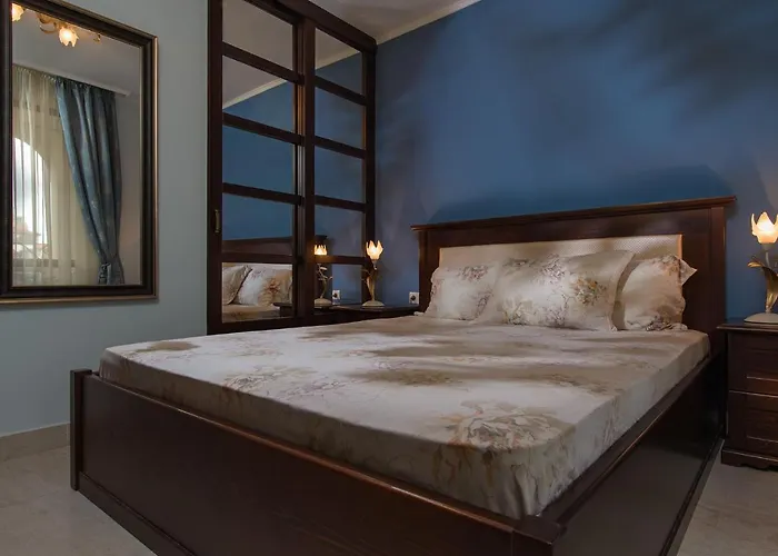 Esteban Vip Club 아파트호텔 4*