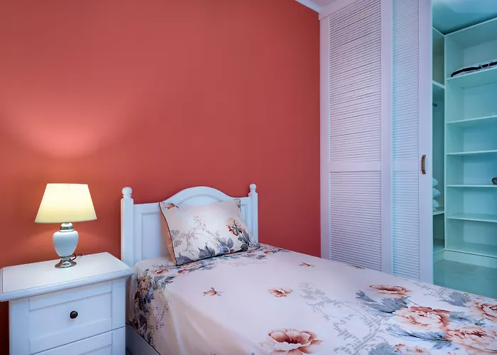 Esteban Vip Club 4* 네세부르