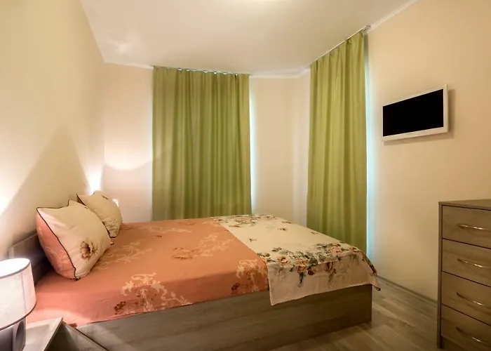 아파트호텔 Esteban Vip Club 4*