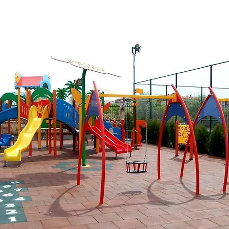 Esteban Vip Club 2* نيسيبار
