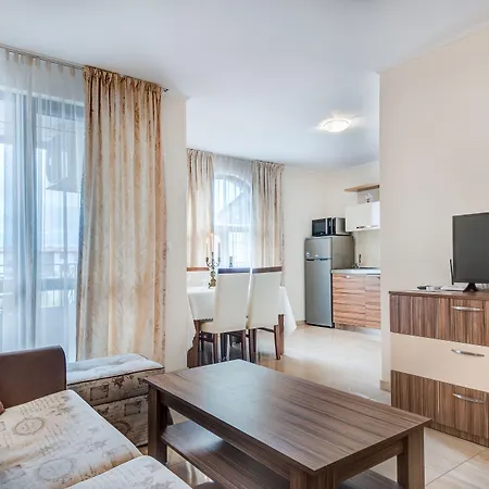 Apartahotel Esteban Vip Club