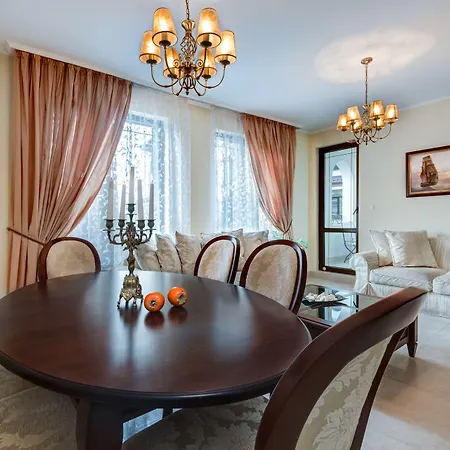 Esteban Vip Club Lejlighedshotel 4*