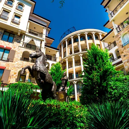 Apartahotel Esteban Vip Club