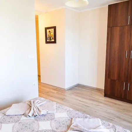 Esteban Vip Club Aparthotel 4*