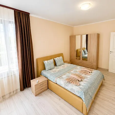 Esteban Vip Club Aparthotel