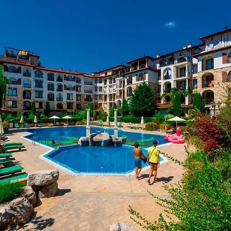 Esteban Vip Club Aparthotel 2*