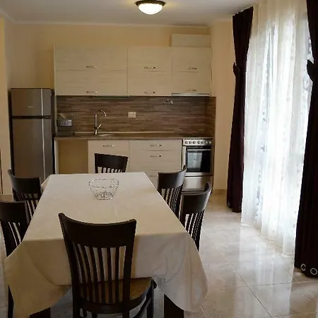 Esteban Vip Club 4*