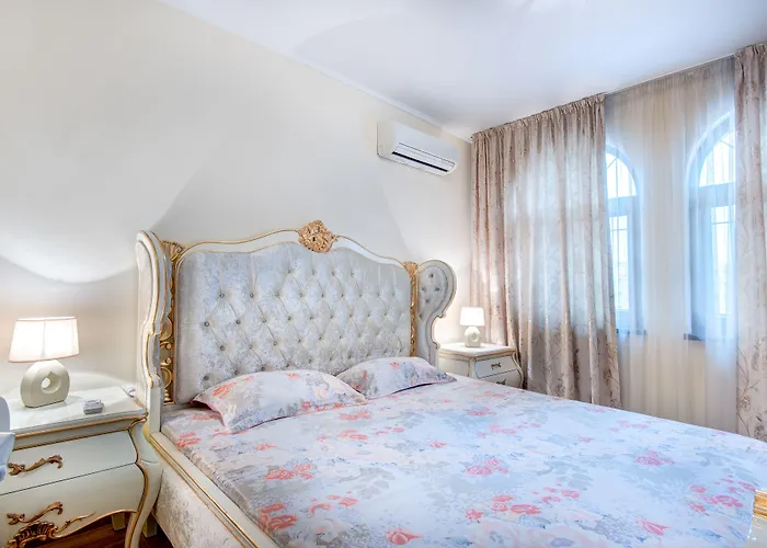 Esteban Vip Club Nesebar