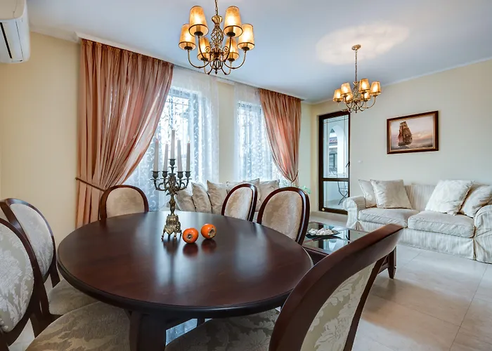 Esteban Vip Club Aparthotel 4*