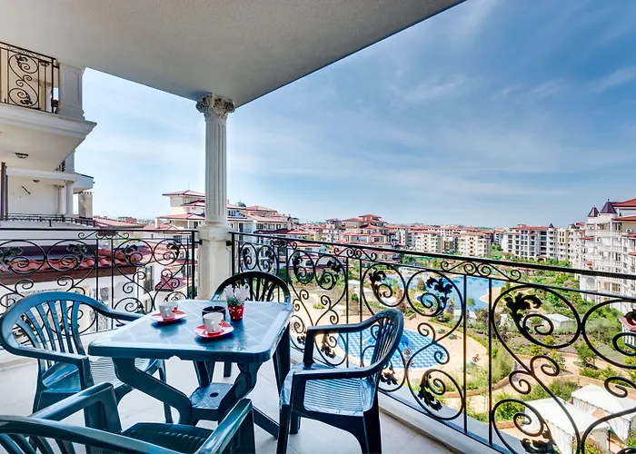 Aparthotel Esteban Vip Club